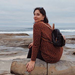 Meet your Posher, Alisa